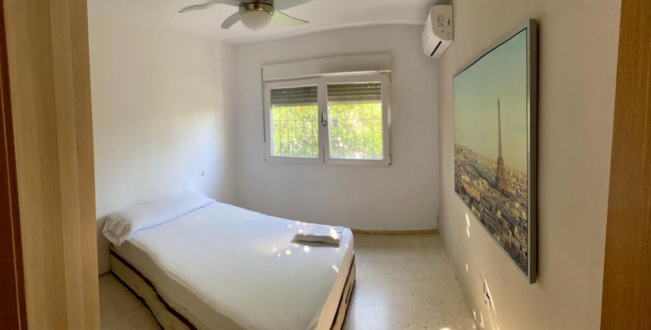 Oasis Urbano Ciudad Expo Apartment Майрена дел Алхарафе Екстериор снимка